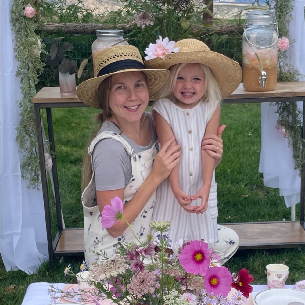 Meet your Posher, Susanna